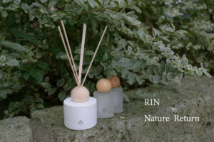 祝いの胡蝶蘭を香りに再生　RINが法人向け循環プログラム「RIN Nature Return」を開始